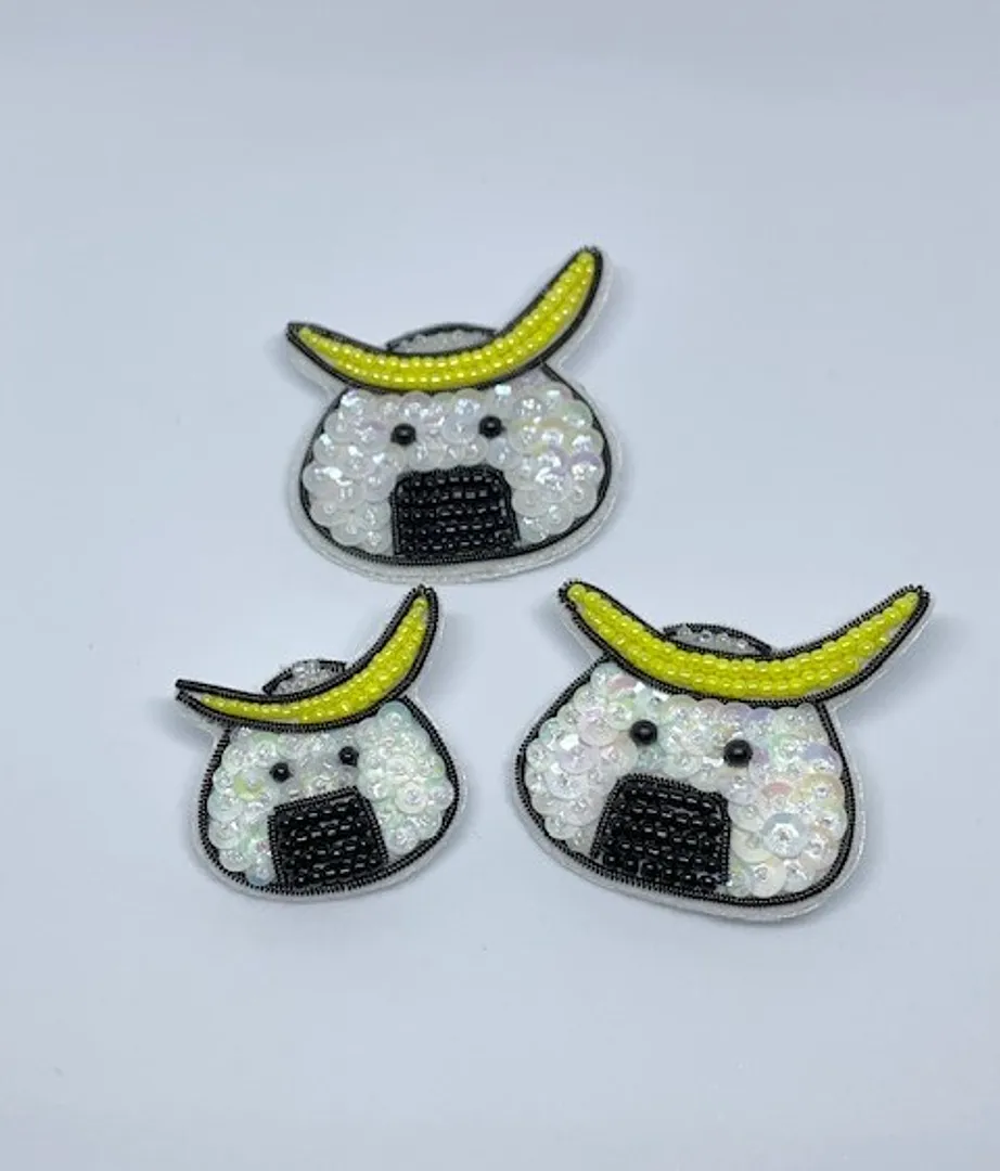 ブローチまたはタックピン