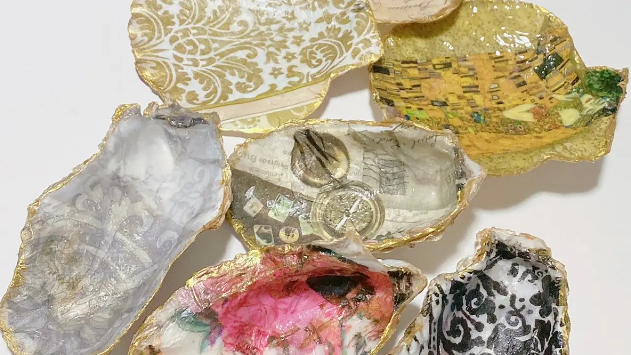 ホタテ貝と牡蠣殻のアクセサリートレー作り体験