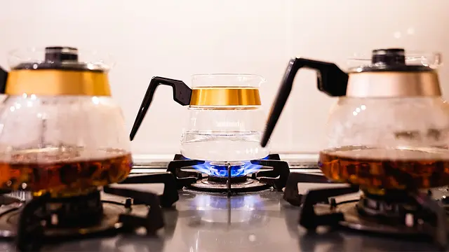 仙台発『新茶の紅茶』〔利き紅茶の会〕極上ダージリン・ストレートティー飲み比べ