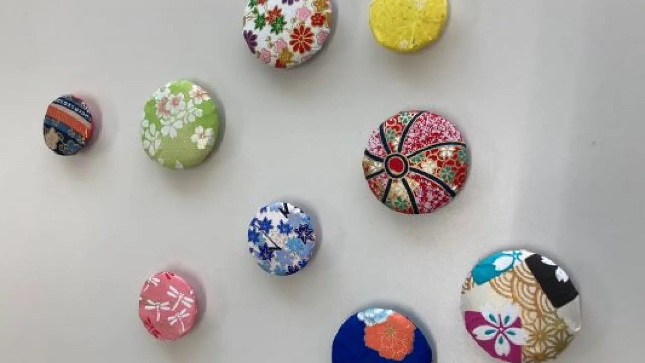 【Washi Workshop for souvenirs】Making washi paper magnet