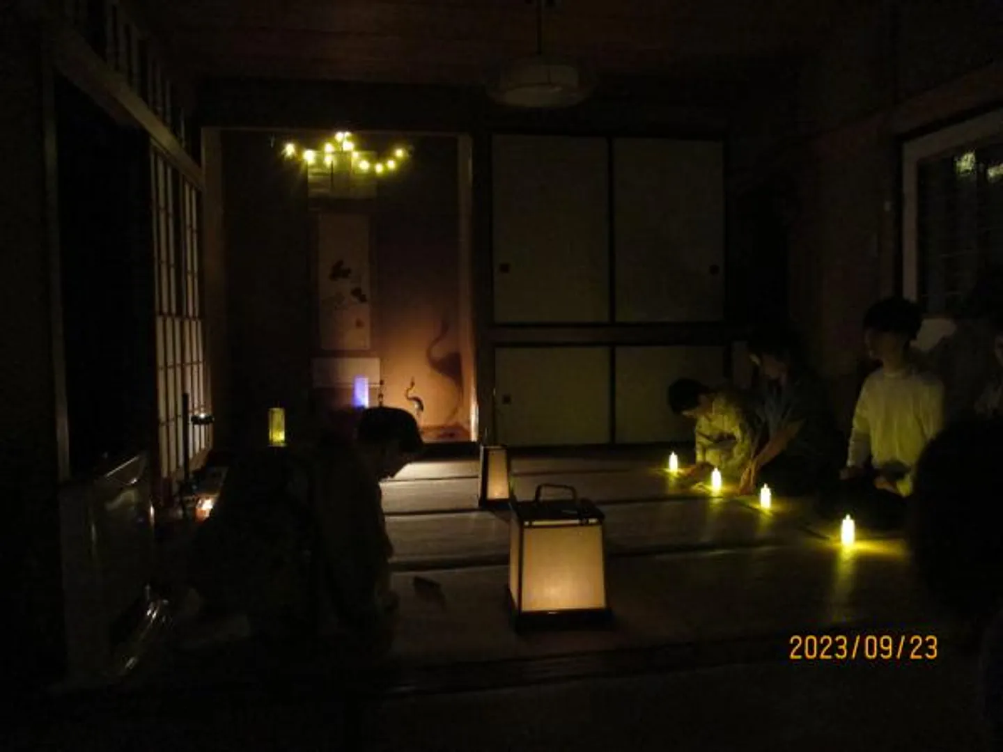 Candle tea ceremony