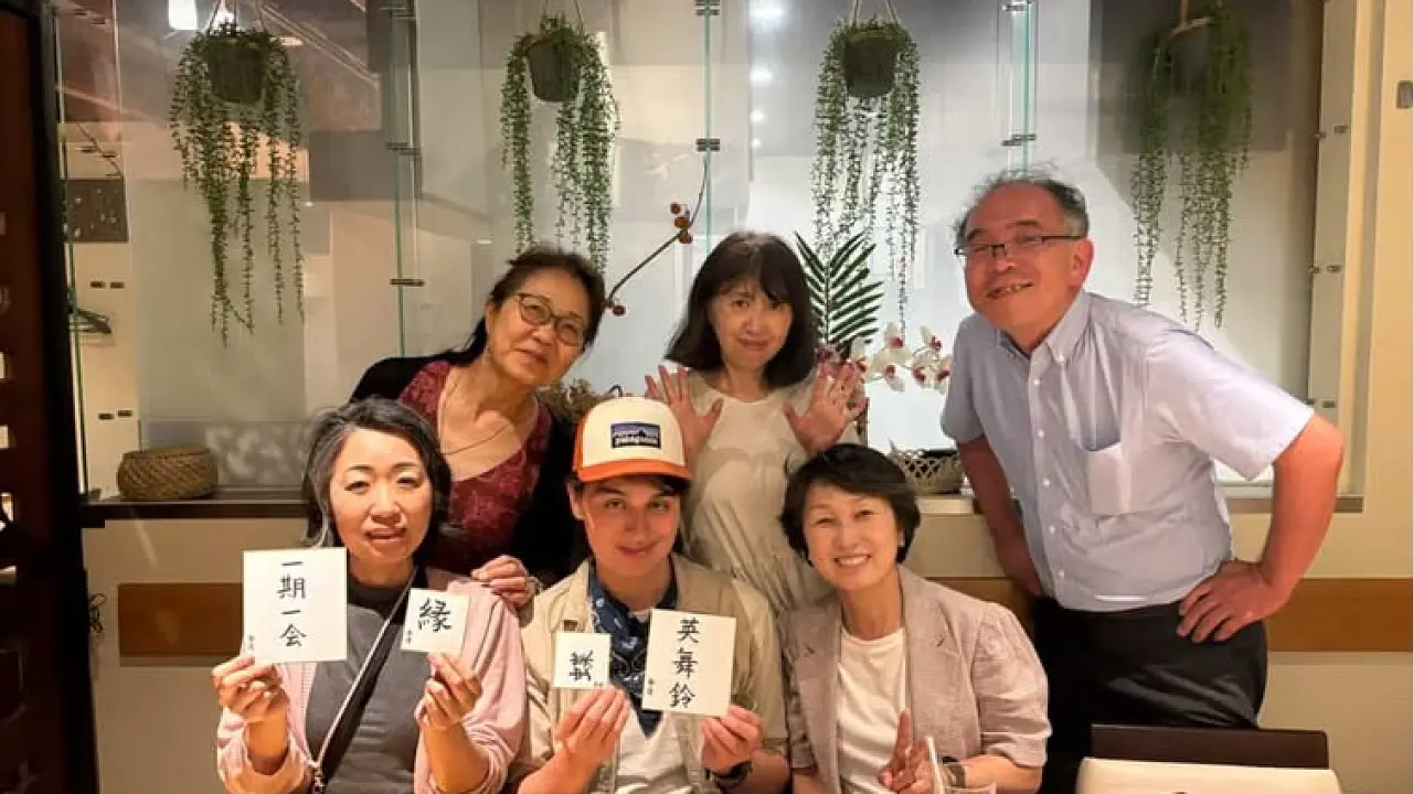 清晨書法體驗仙台書法—記錄您的旅行回憶—